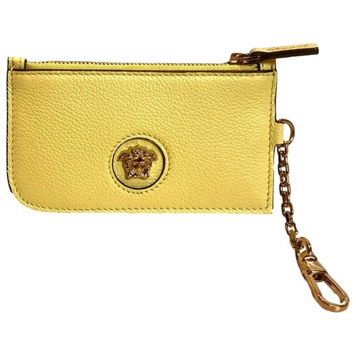 Pre-owned Versace La Medusa Leather Wallet In Yellow