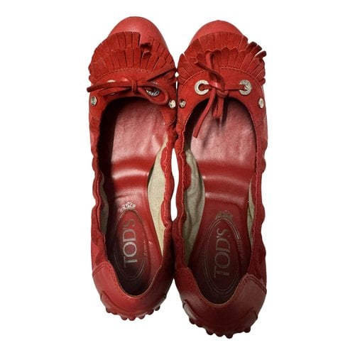 Pre-owned Tod's Leather Ballet Flats In Red