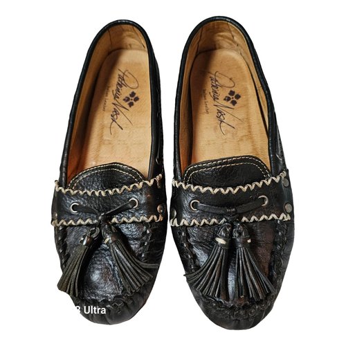 Pre-owned Patricia Nash Leather Flats In Black
