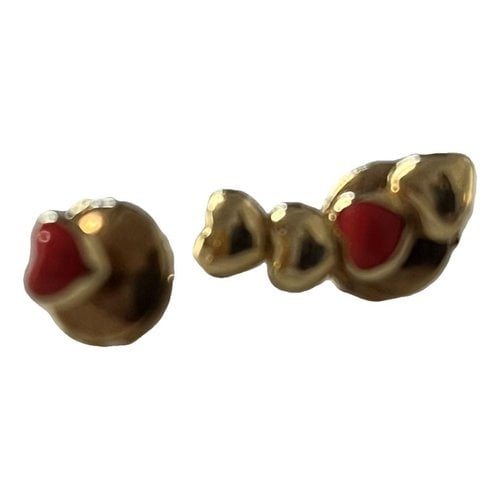 Pre-owned Poiray Cœur Perlé Yellow Gold Earrings In Red