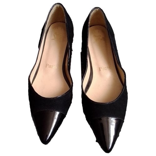 Pre-owned Christian Louboutin Flats In Black