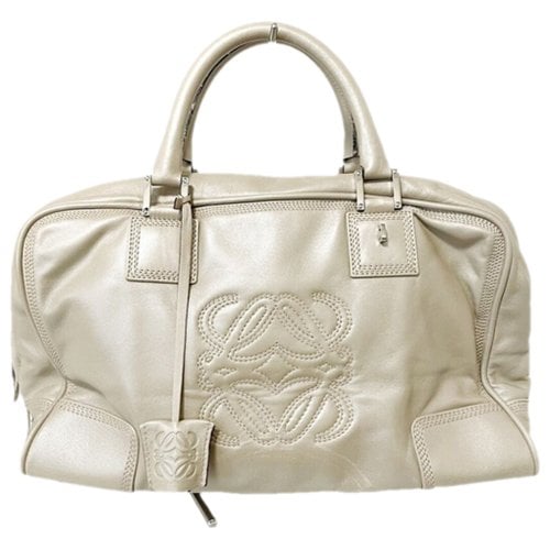 Pre-owned Loewe Amazona Leather Handbag In White