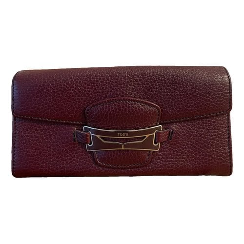 Pre-owned Tod's Leather Wallet In Burgundy