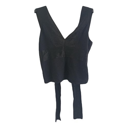 Pre-owned Valentino Wool Top In Black