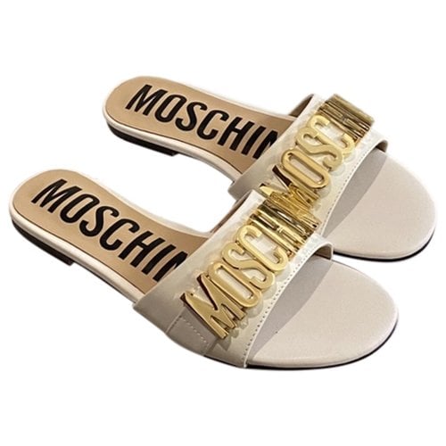 Pre-owned Moschino Leather Sandals In White