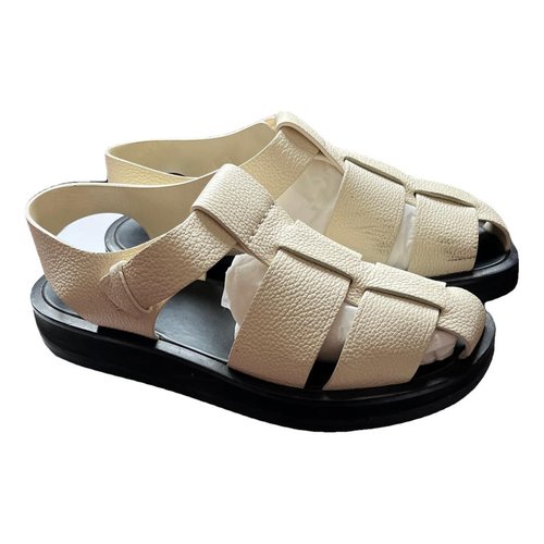 Pre-owned The Row Fisherman Leather Sandals In Ecru
