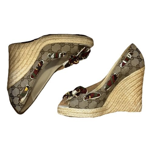 Pre-owned Gucci Cloth Espadrilles In Brown