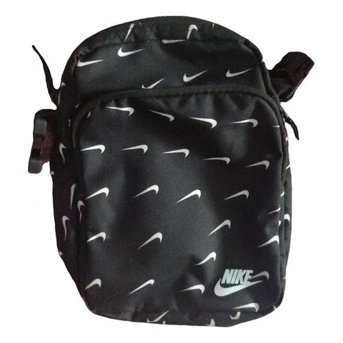 Pre-owned Nike Small Bag In Black