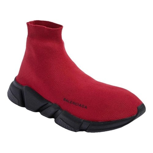 Pre-owned Balenciaga Speed Low Trainers In Red