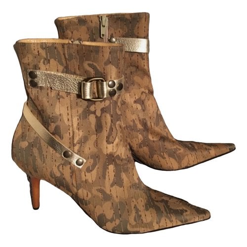 Pre-owned Casadei Ankle Boots In Beige