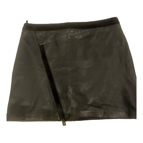 Pre-owned Zadig & Voltaire Leather Mini Skirt In Black