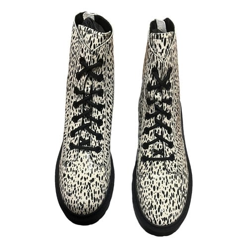 Pre-owned Kenzo Leather Lace Up Boots In White