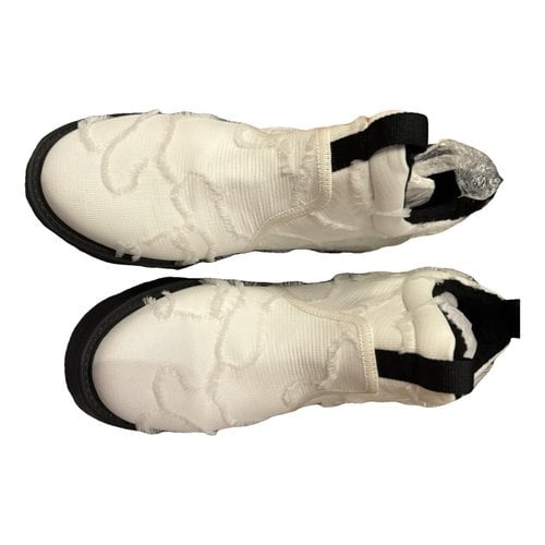 Pre-owned Dior Cloth Snow Boots In White