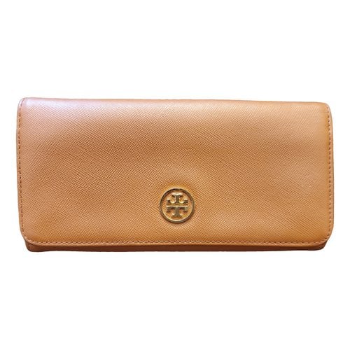 Pre-owned Tory Burch Leather Wallet In Brown