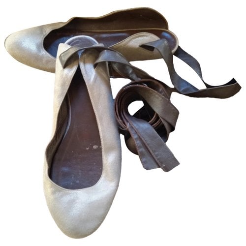 Pre-owned Brunello Cucinelli Leather Ballet Flats In Beige