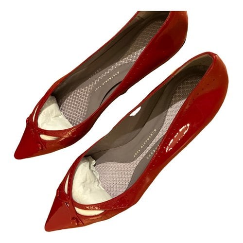 Pre-owned Anya Hindmarch Patent Leather Heels In Red