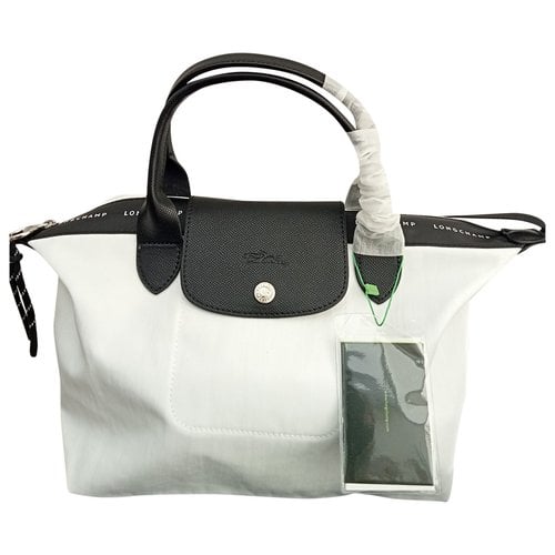Pre-owned Longchamp Pliage Cloth Crossbody Bag In White