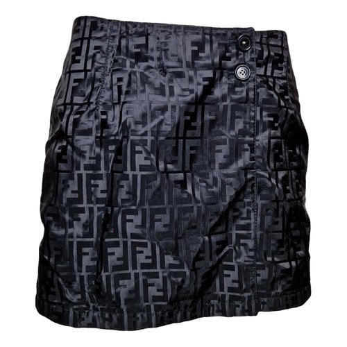 Pre-owned Fendi Leather Mini Skirt In Black