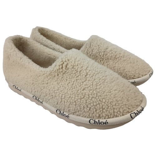 Pre-owned Chloé Shearling Flats In White