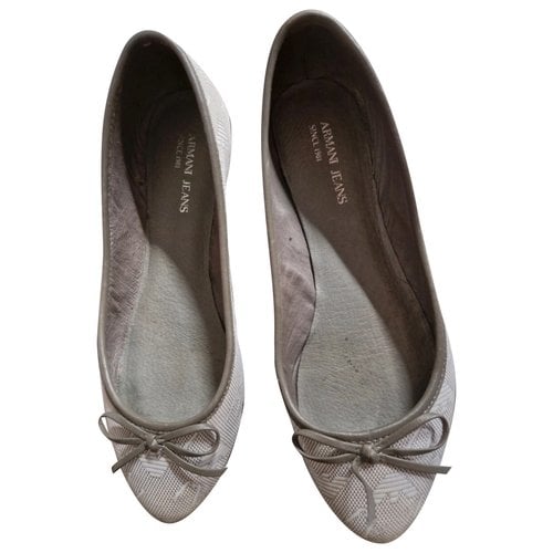 Pre-owned Armani Jeans Cloth Ballet Flats In White