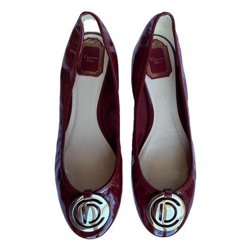 Pre-owned Dior Patent Leather Ballet Flats In Burgundy