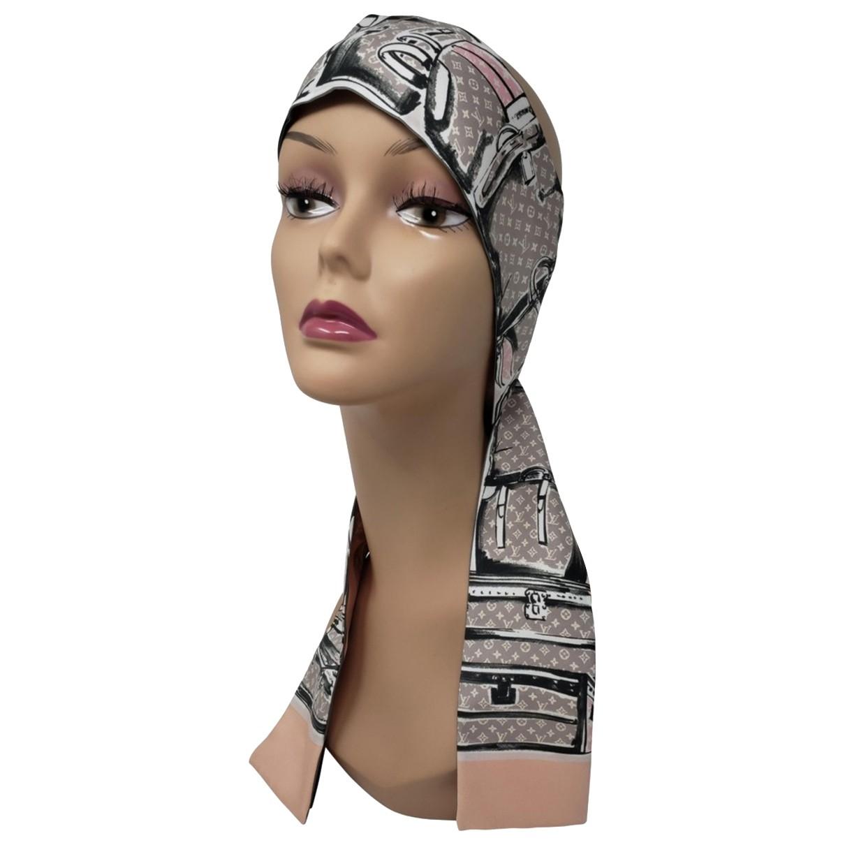 lv edge scarf