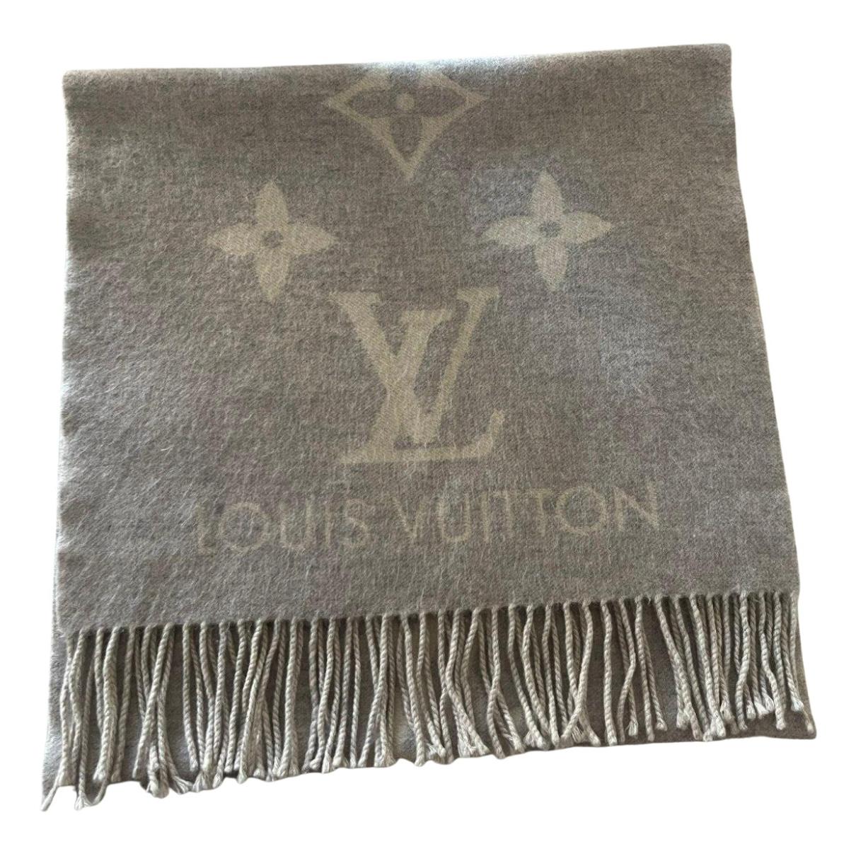Louis Vuitton Monogram Reykjavik Сashmere Scarf Shawl Scarves