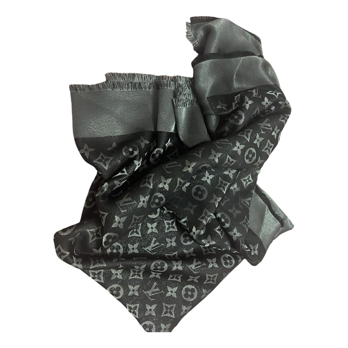 Châle monogram shine silk scarf Louis Vuitton Multicolour in Silk - 27945060