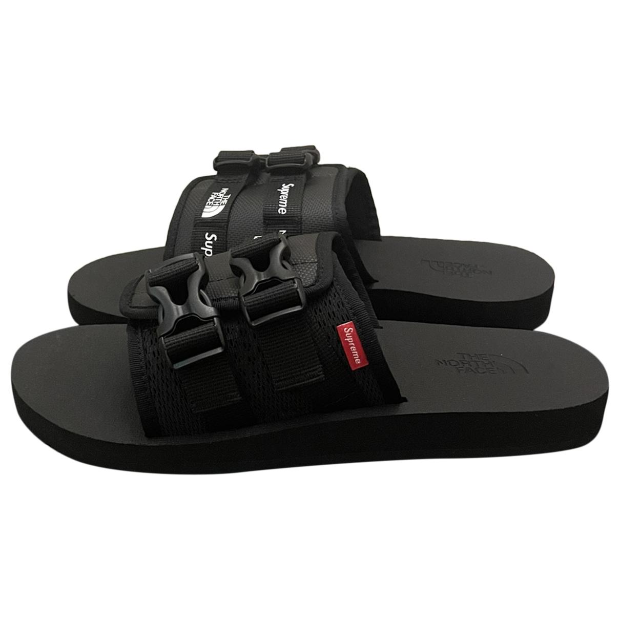 Sandals Supreme x The North Face Black size 41 EU in Rubber - 32024655
