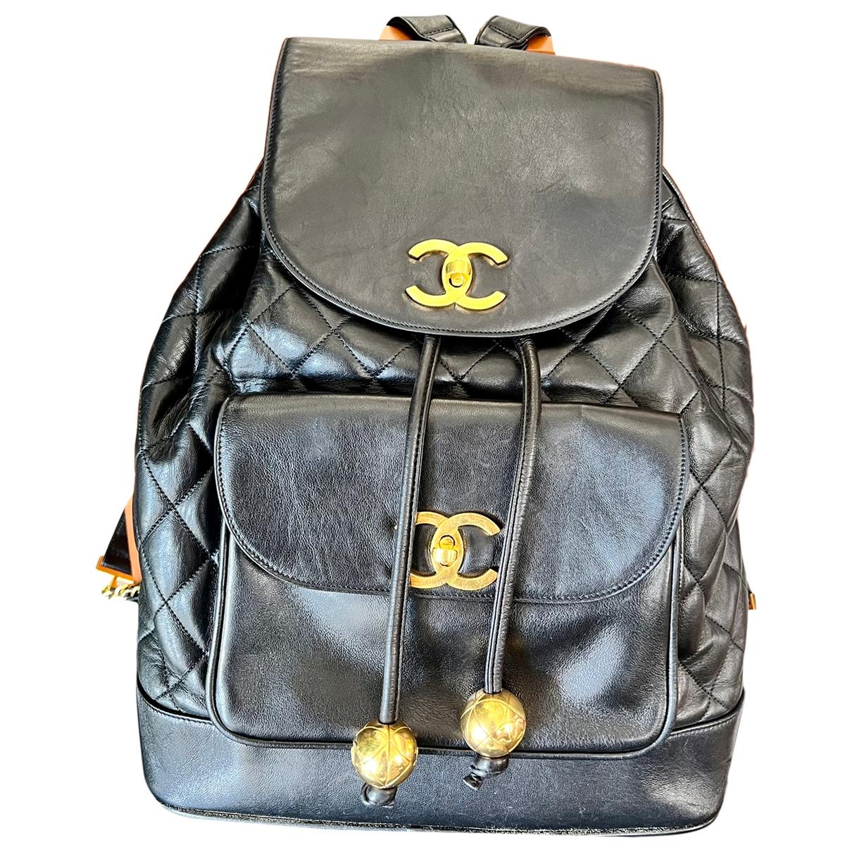 Duma leather backpack Chanel Black in Leather - 33324406