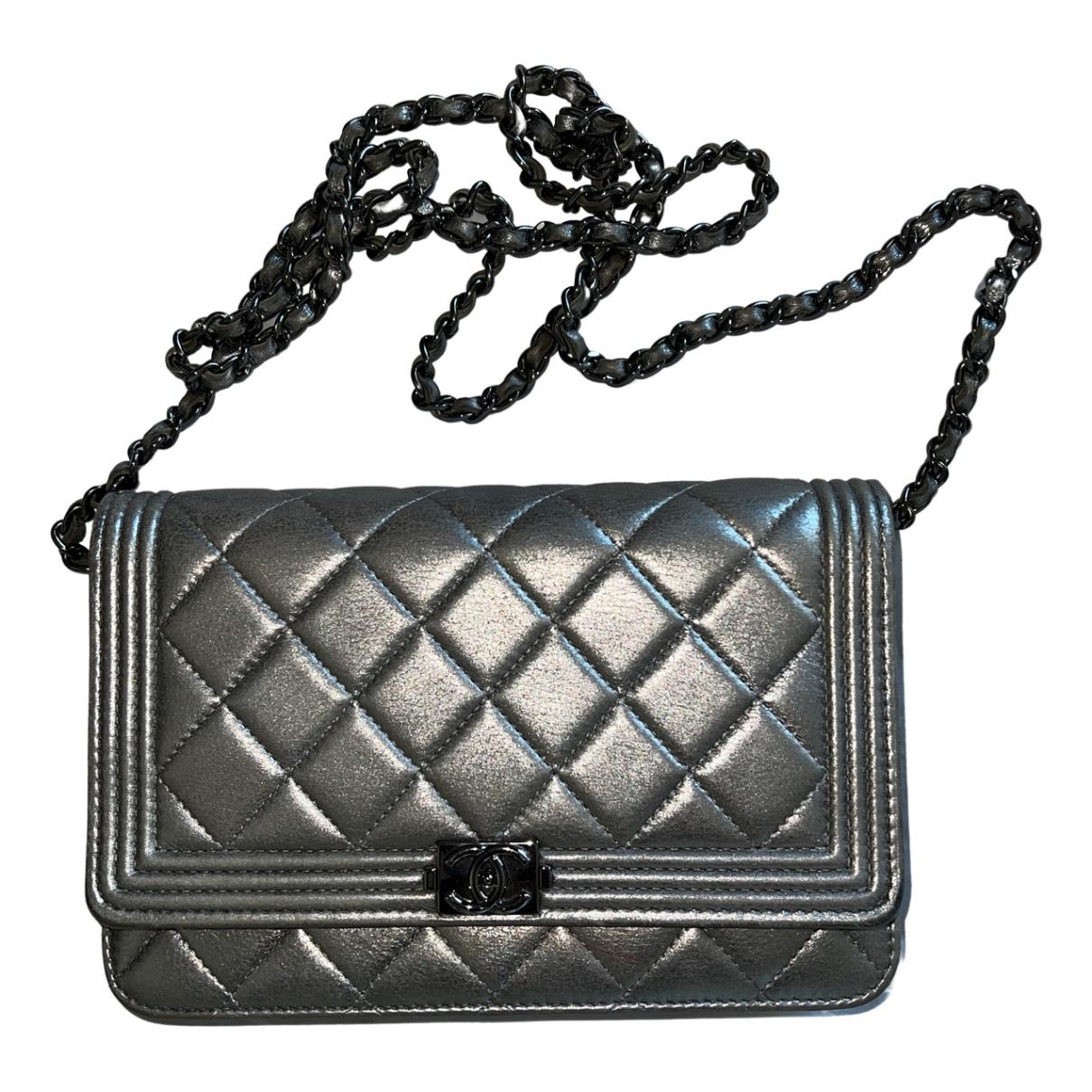 Wallet On Chain Boy leather crossbody bag