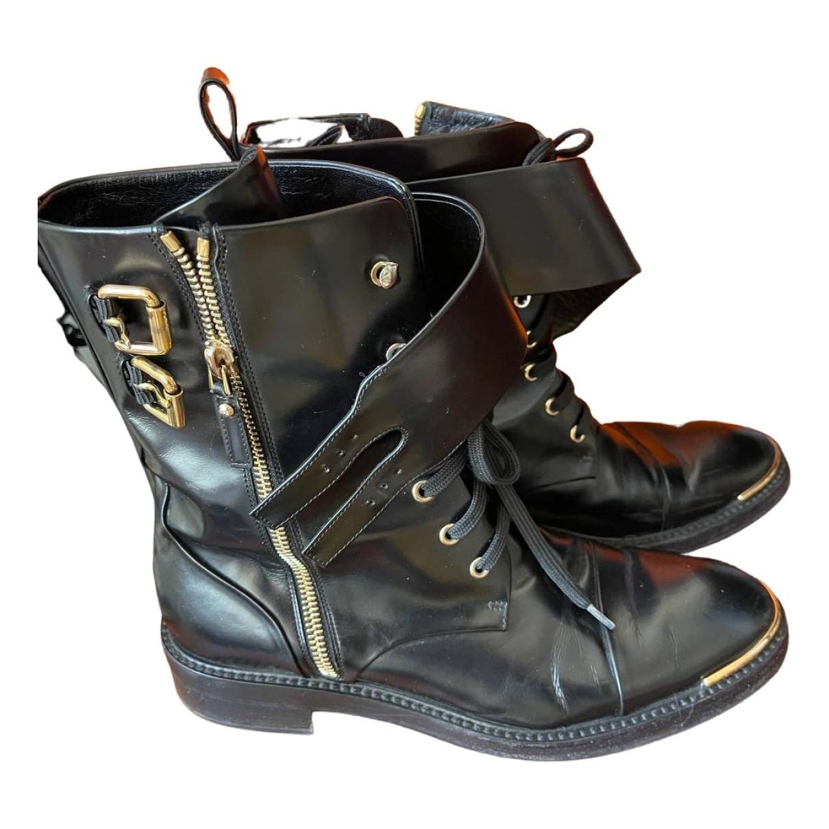 Louis Vuitton Womens Belted Leather Ankle Boots