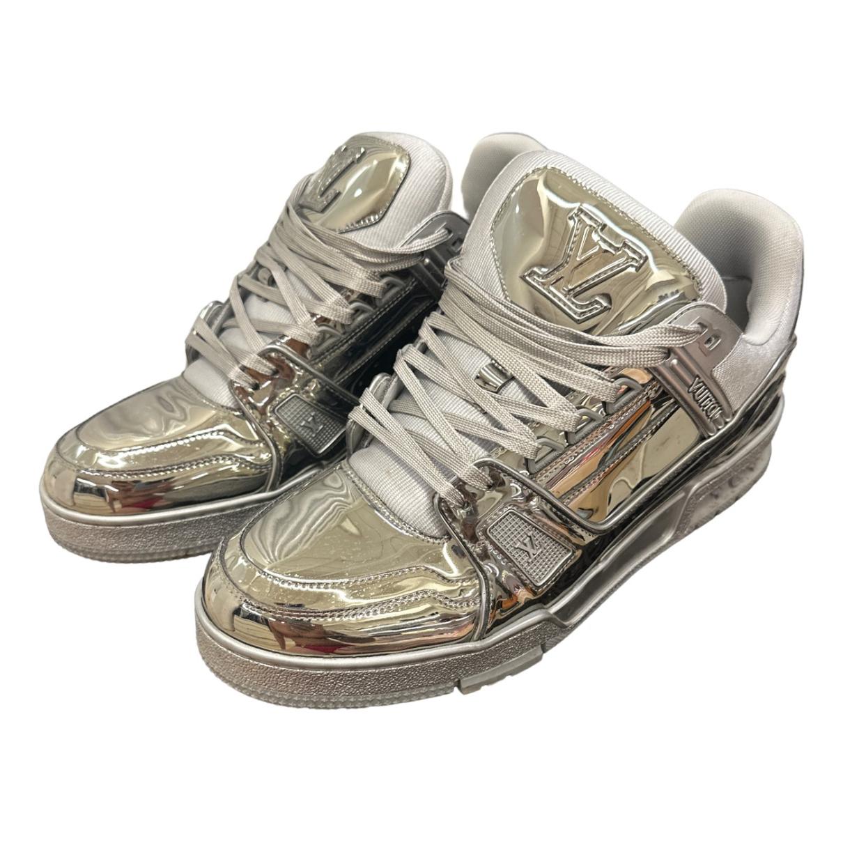 LV Trainer patent leather low trainers
