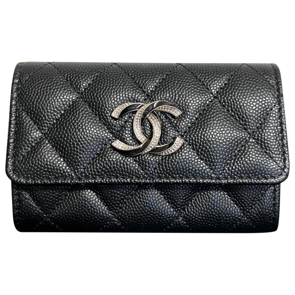 Chanel CHANEL 19 Small Flap Wallet Lambskin Black Red Gold Metal Fittings  AP1789 Trifold Dizeneuf Matrasse Cocomark Rope Design 30s | eLADY Globazone