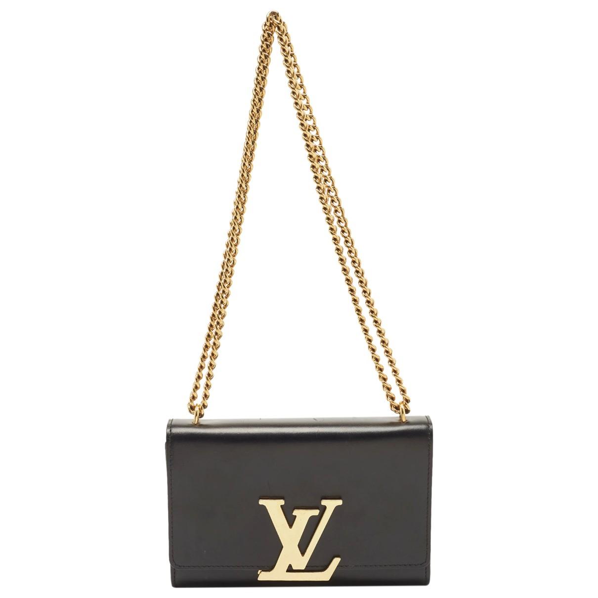 Coussin flap leather crossbody bag Louis Vuitton Black in Leather - 24386122
