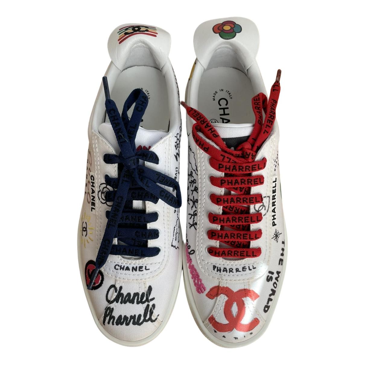 CHANEL x Pharrell Williams Mens Calfskin Sneakers 45 White 361525
