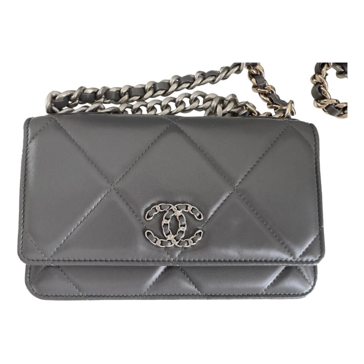 Trendy cc flap handbag Chanel Purple in Not specified - 25511169