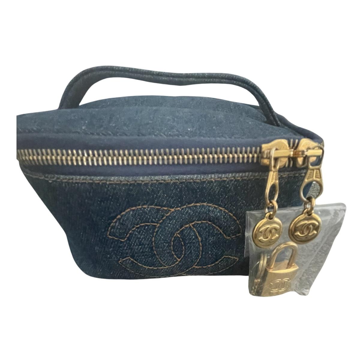 vintage chanel vanity handbag