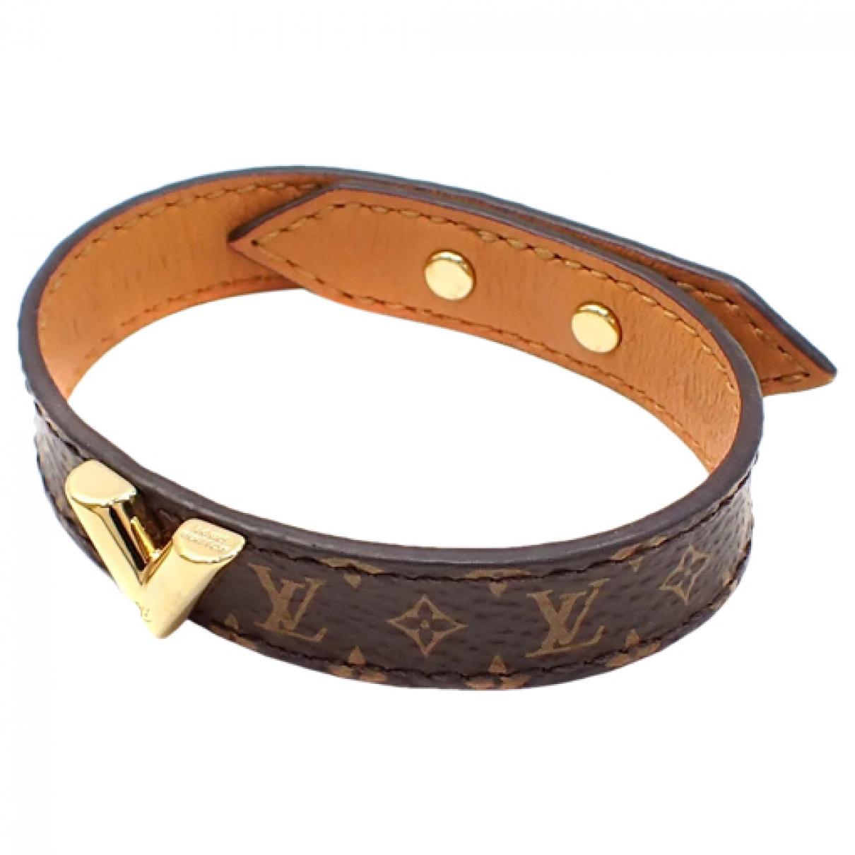 Essential v leather bracelet Louis Vuitton Brown in Leather - 36893489