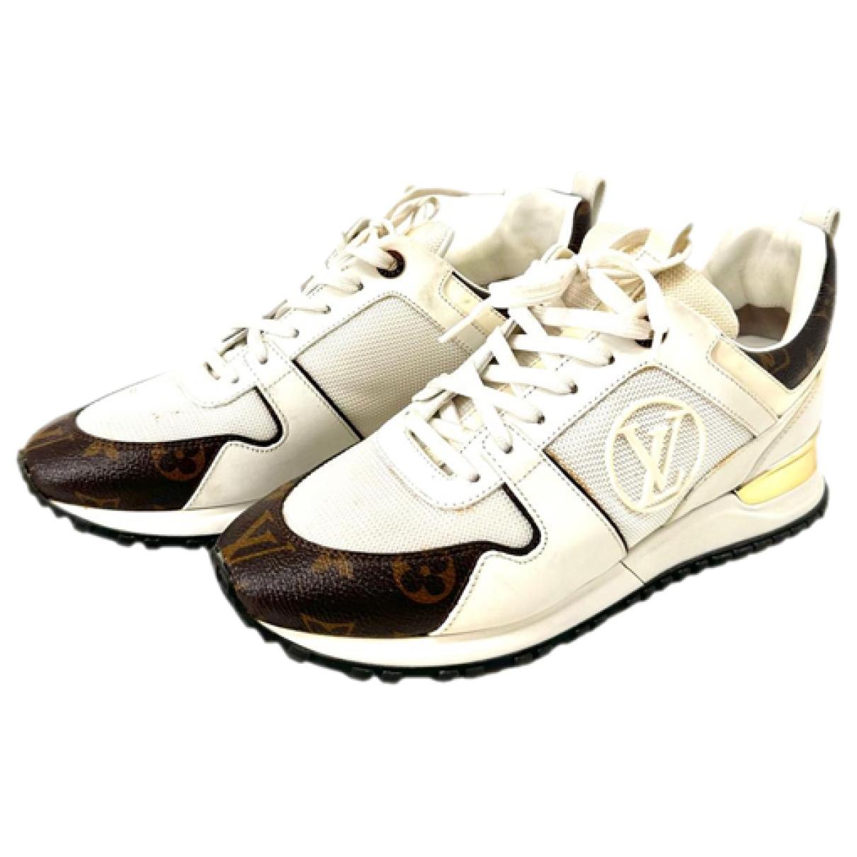 Run away leather trainers Louis Vuitton White size 39 EU in