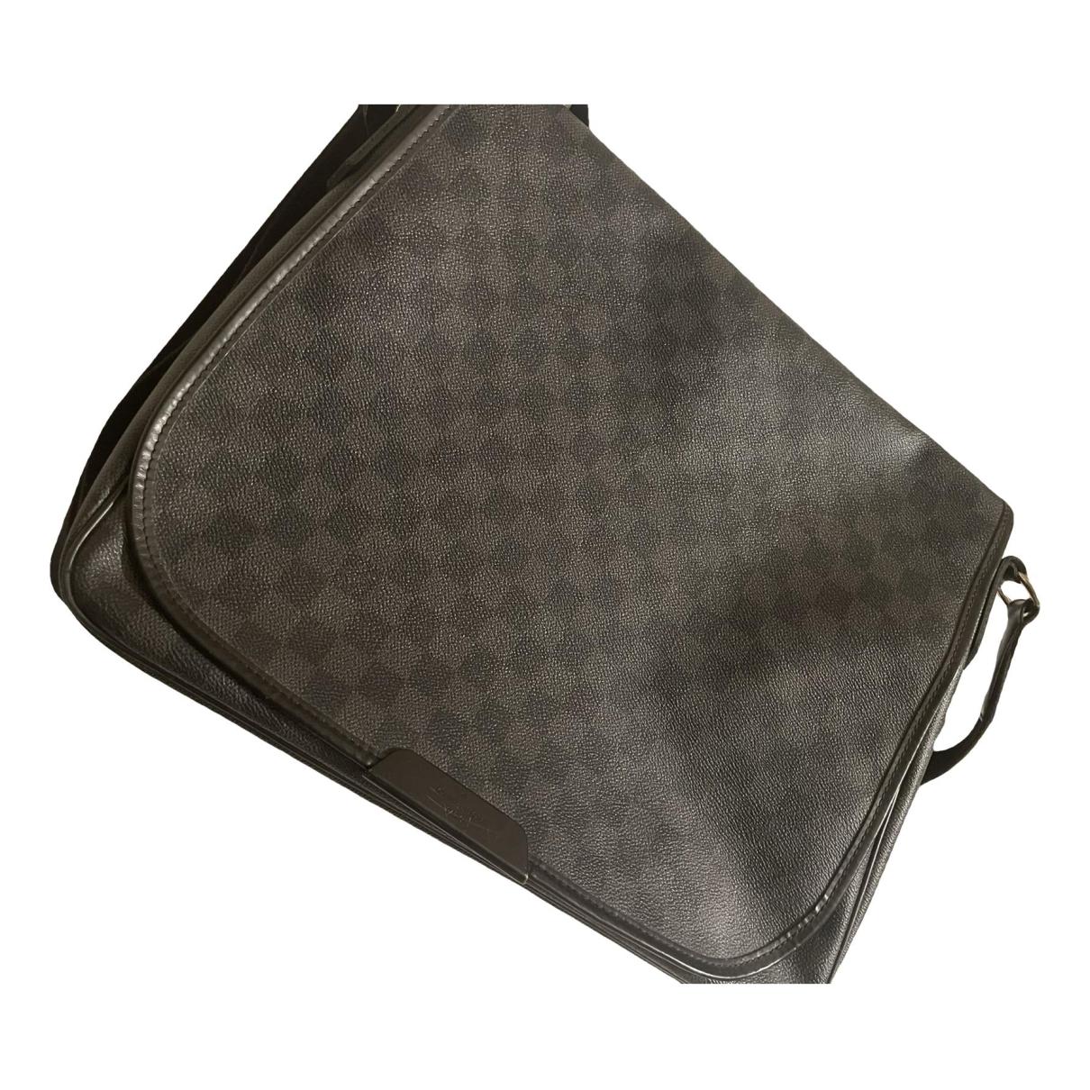 Cloth travel bag Louis Vuitton Grey in Fabric - 32799331