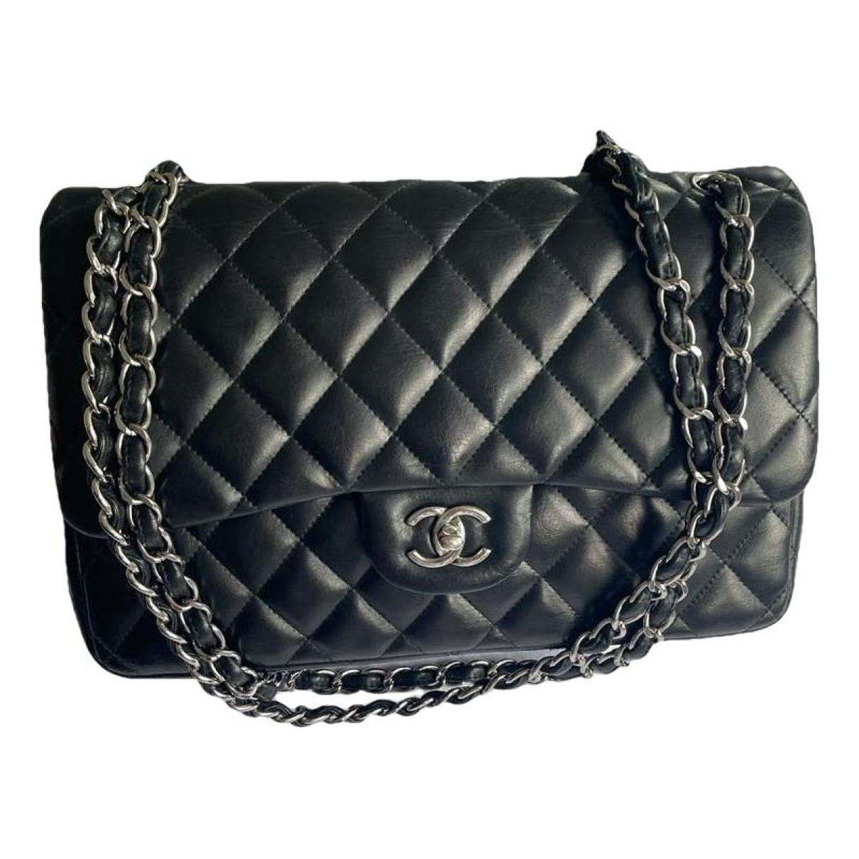 Chanel 19 handbag Chanel Black in Fur - 25686001