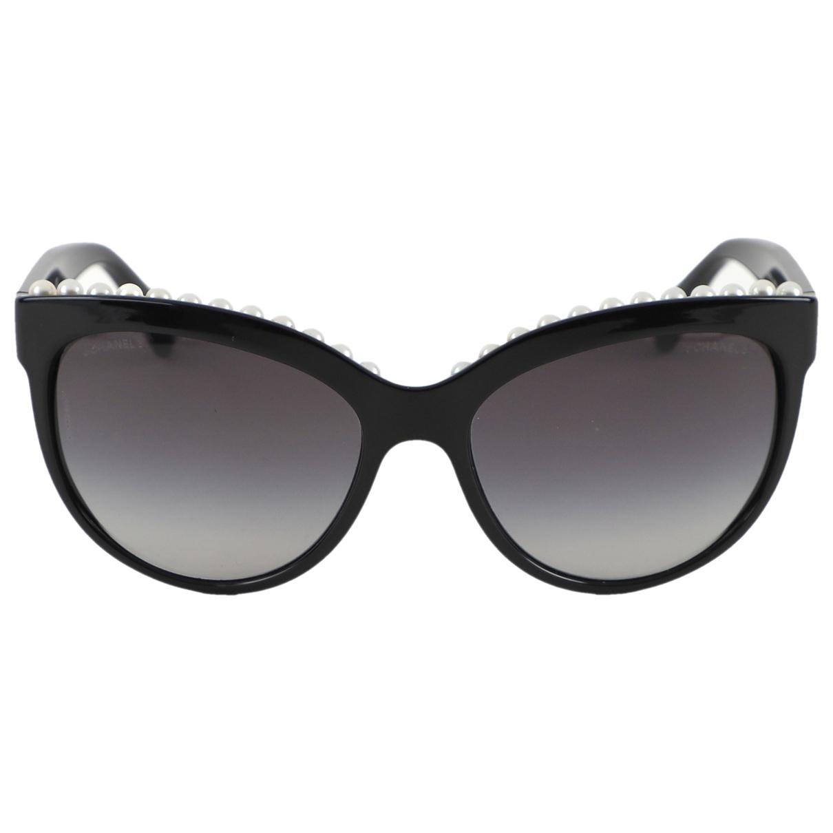 Oversized sunglasses Chanel Black in Plastic - 36463080