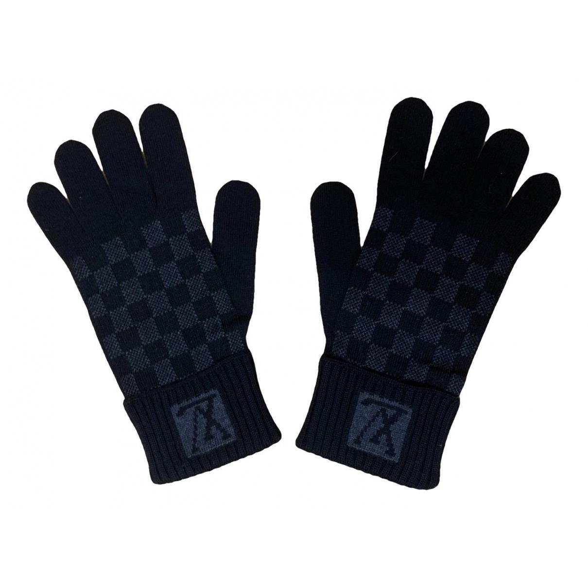 Louis Vuitton Monogram Shearling Gloves, Brown, 9