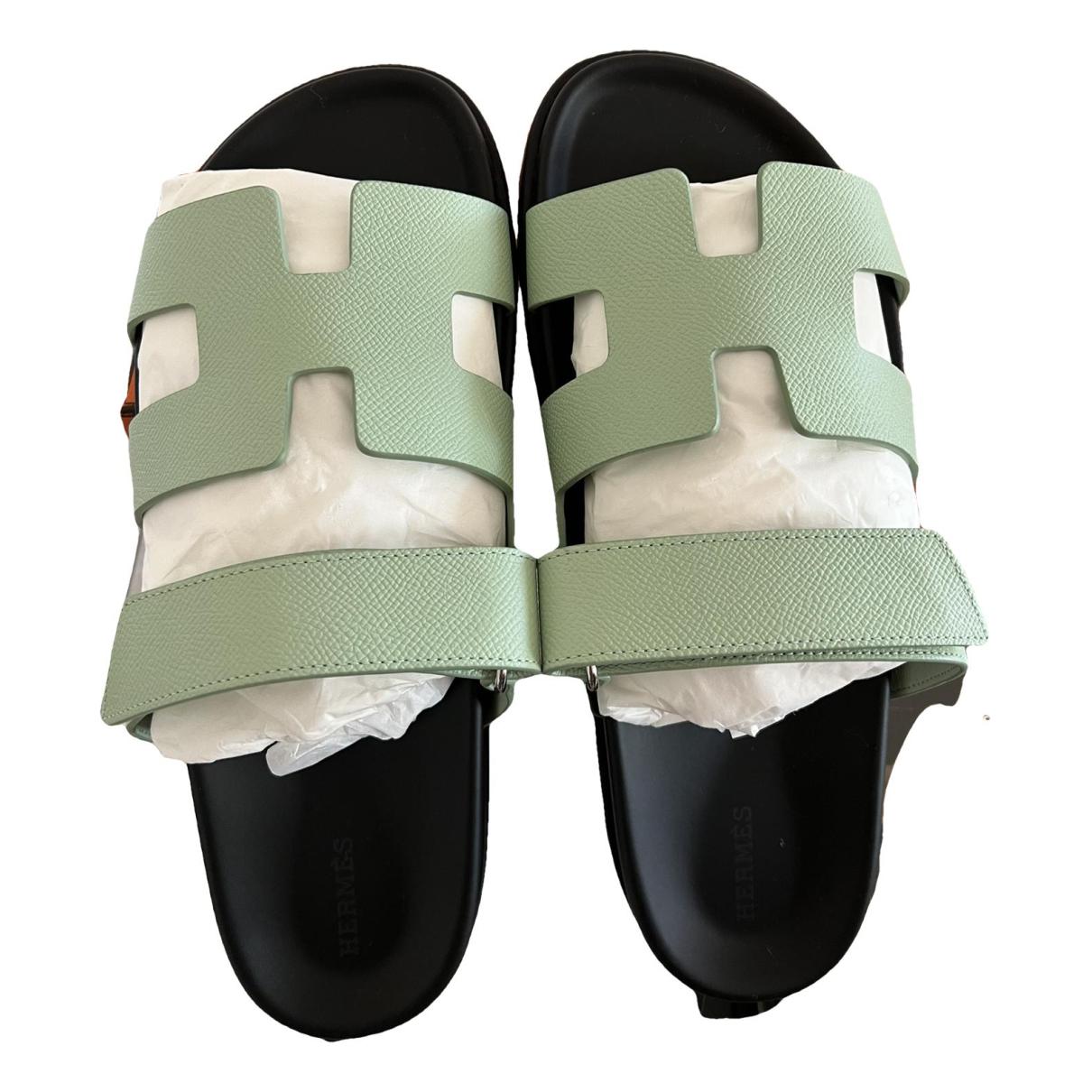 Hermès Oran H Cut-out Sandals In Calf Leather in Green