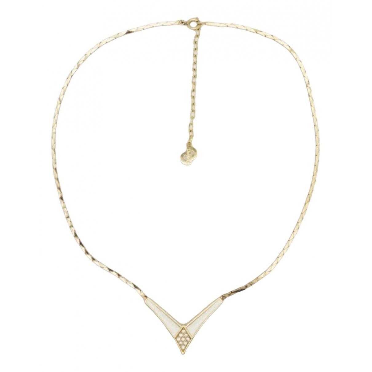 Louis Vuitton Essential V Necklace (SHF-2z7dUD) – LuxeDH