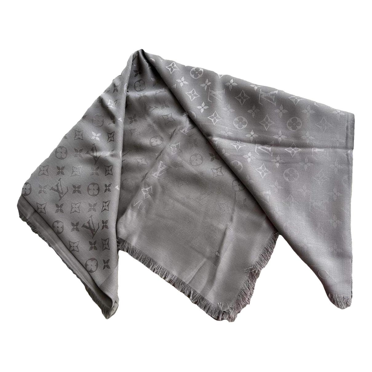 Châle monogram silk scarf Louis Vuitton Grey in Silk - 27358075