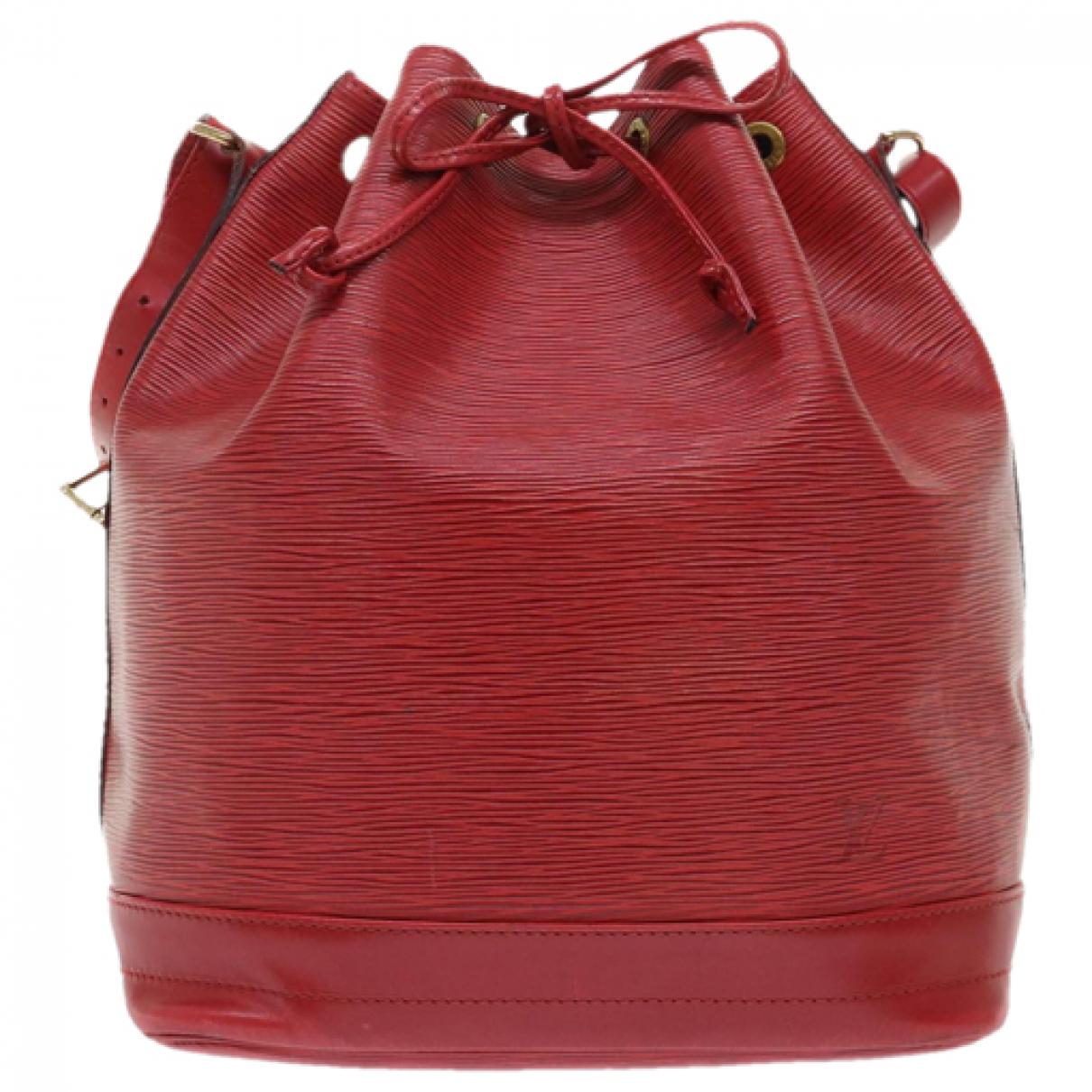 Noe leather handbag Louis Vuitton Red in Leather - 37897323