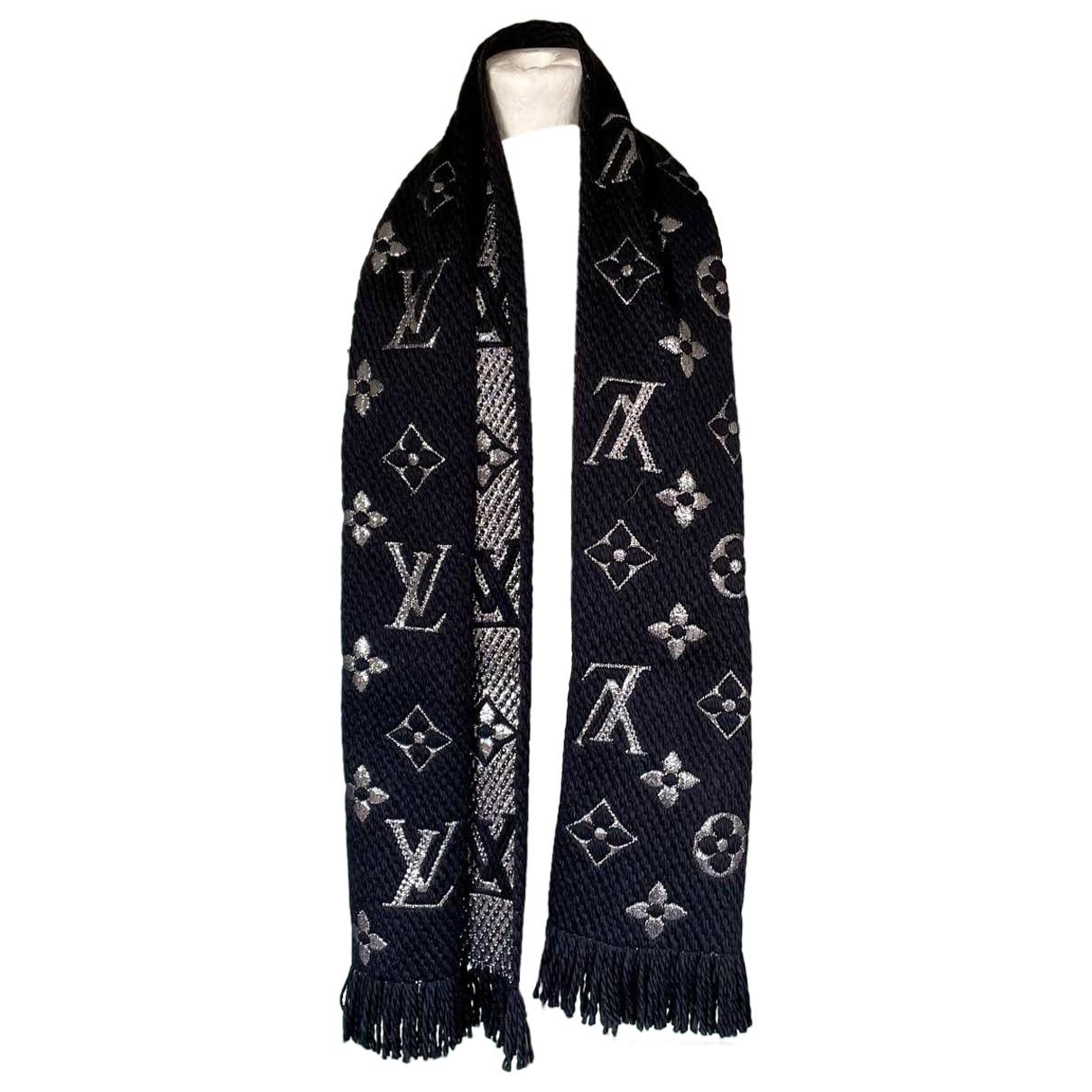 Authenticated Used Louis Vuitton LOUIS VUITTON Monogram Bandeau Christmas  Vivienne Scarf Silk M00489