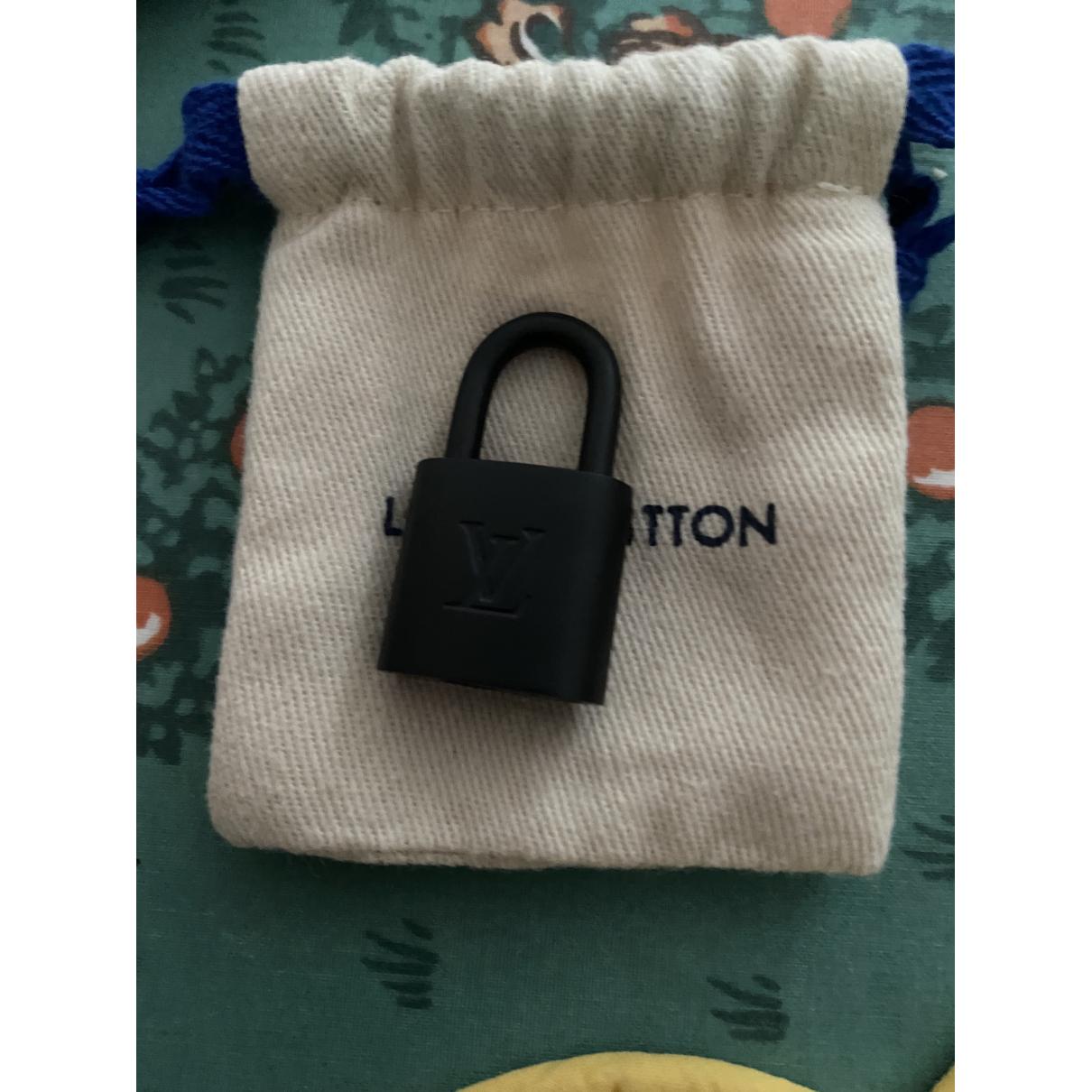 Keepall cloth travel bag Louis Vuitton Brown in Cloth - 21592616